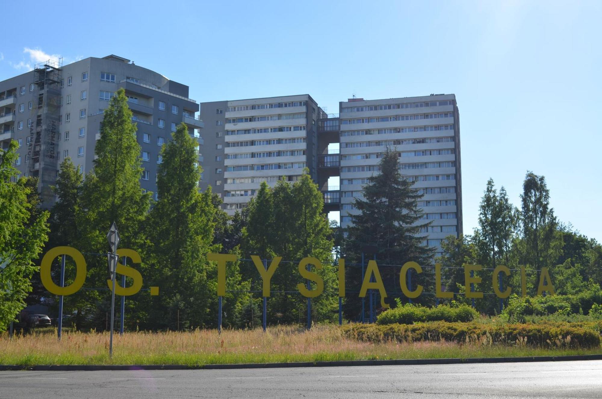 Apartment Silesia Park - Free Parking - Easy Check-In カトヴィツェ エクステリア 写真